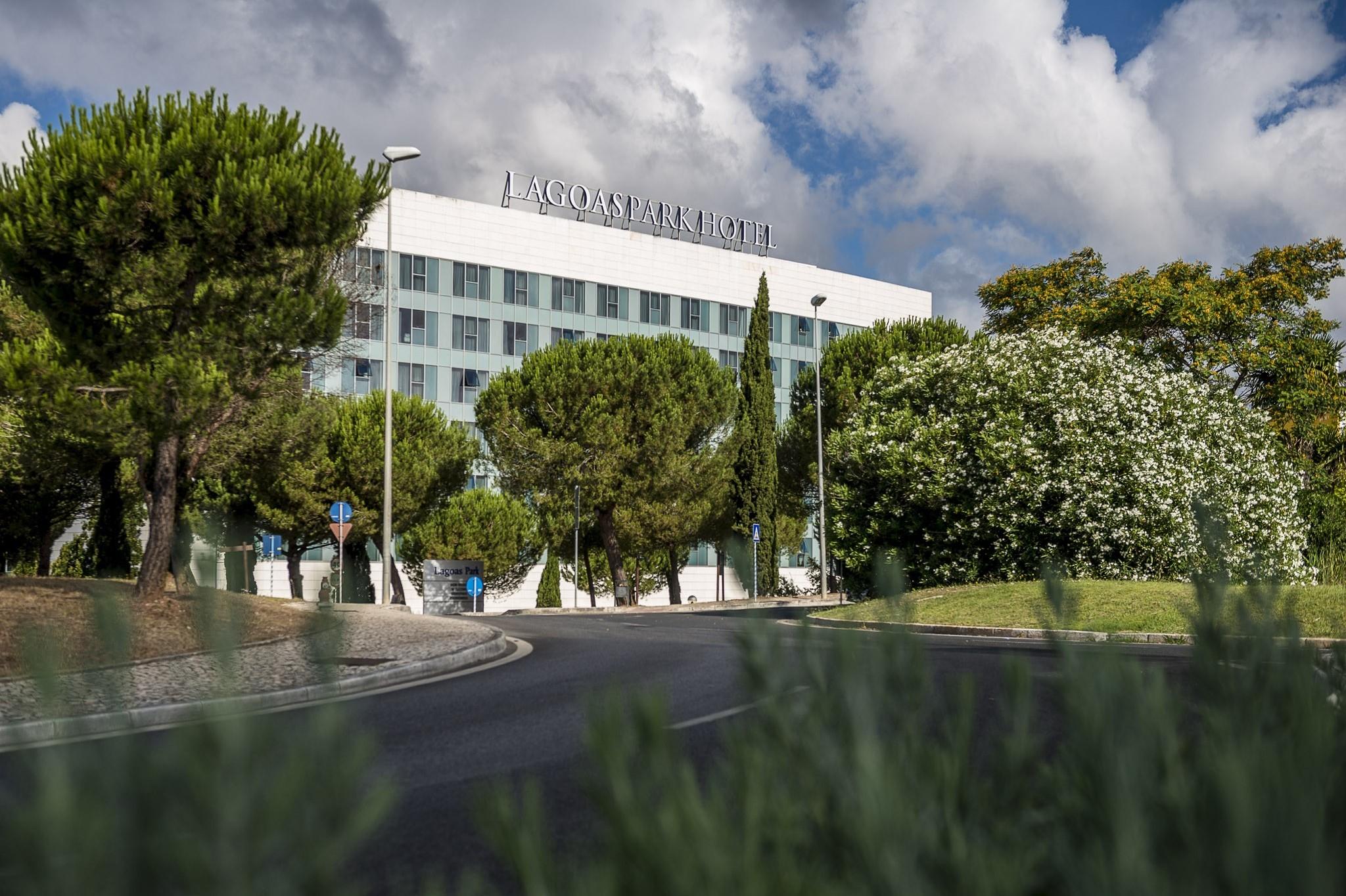 Lagoas Park Hotel 4*